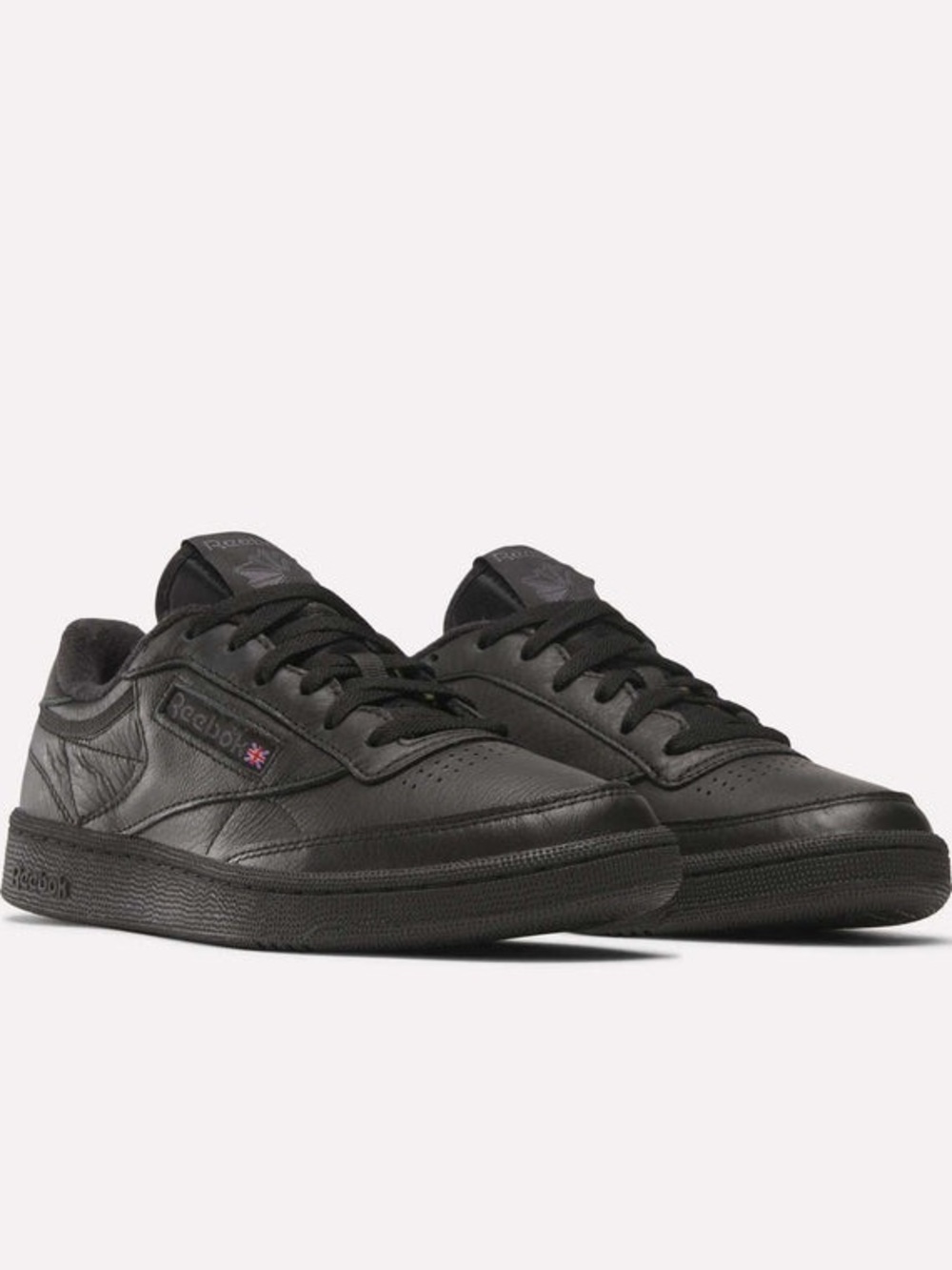 Reebok Men’s Black Leather Low-Top Sneakers